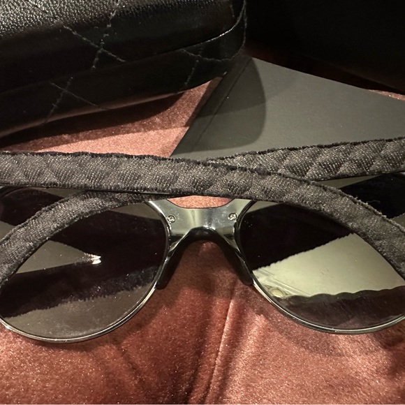 CHANEL sunglasses - Picture 6 of 11